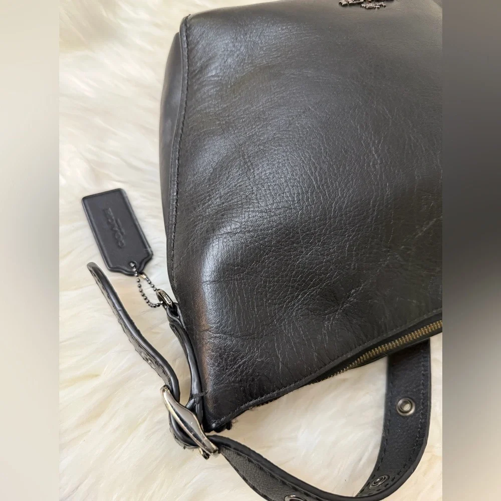 COACH#21377 Black Leather Small Dufflette Crossbody Bag